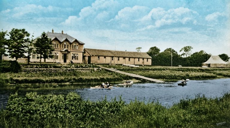 Athlunkard Boat