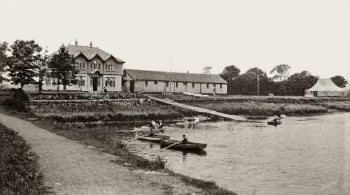Riverbank_lines_leading_eye_Lime_202607100240